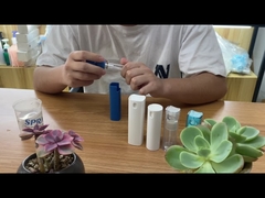 Bouteille de pulvérisation de parfums carré de 10 ml 20 ml Bouteille de pulvérisation de parfums en plastique vide de 20 ml Portable de voyage