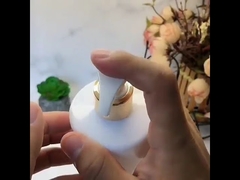 Bouteille de shampooing en plastique de 500 ml en pompe en aluminium Bouteille de lavage corporel blanche